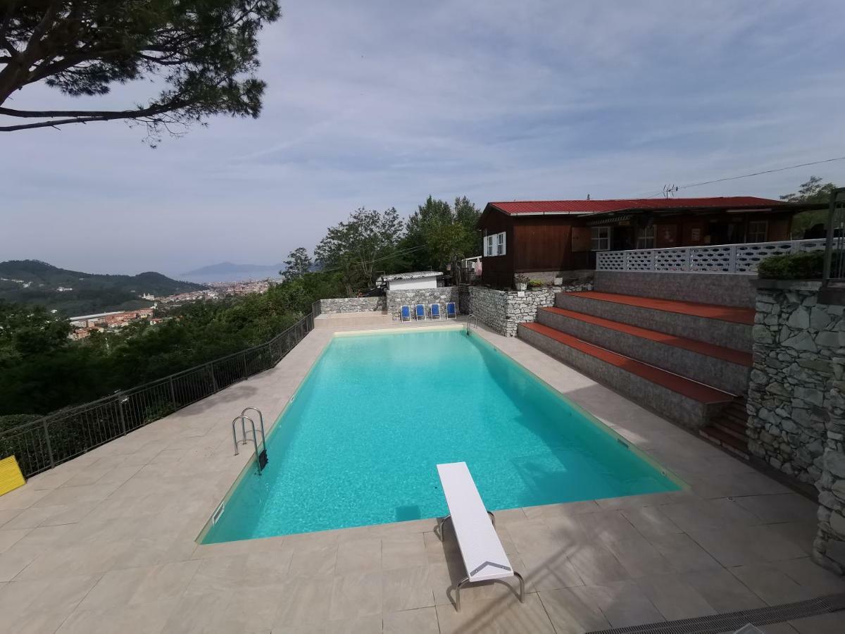 Camping Mare Monti Сестри Леванте Екстериор снимка
